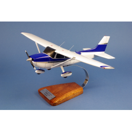 Cessna 172 Skyhawk Miniaturflugzeug