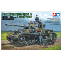 Panzer IV Ausf.G and Motorcyclist Modellbausatz 
