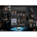 The Dark Knight statues and diorama Movie Masterpiece 1/6 Batman Armory with Bruce Wayne (2.0) 30 cm