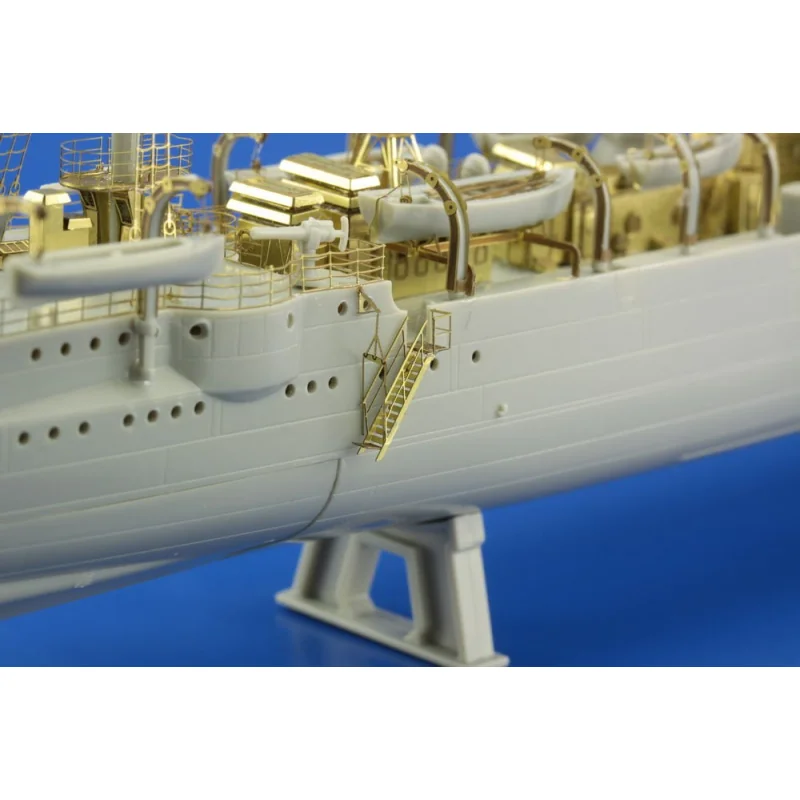 SMS Emden Teil 1 1/350 (so konzipiert, dass die Landwirtschaft mit Revell-Kits)