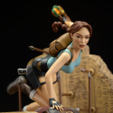 TOMB RAIDER 1996 - Lara Croft Classic Era - Statuette 17cm