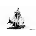 DC HEROES - Batman "White & Black Version" - 1/8 Statuette 27cm