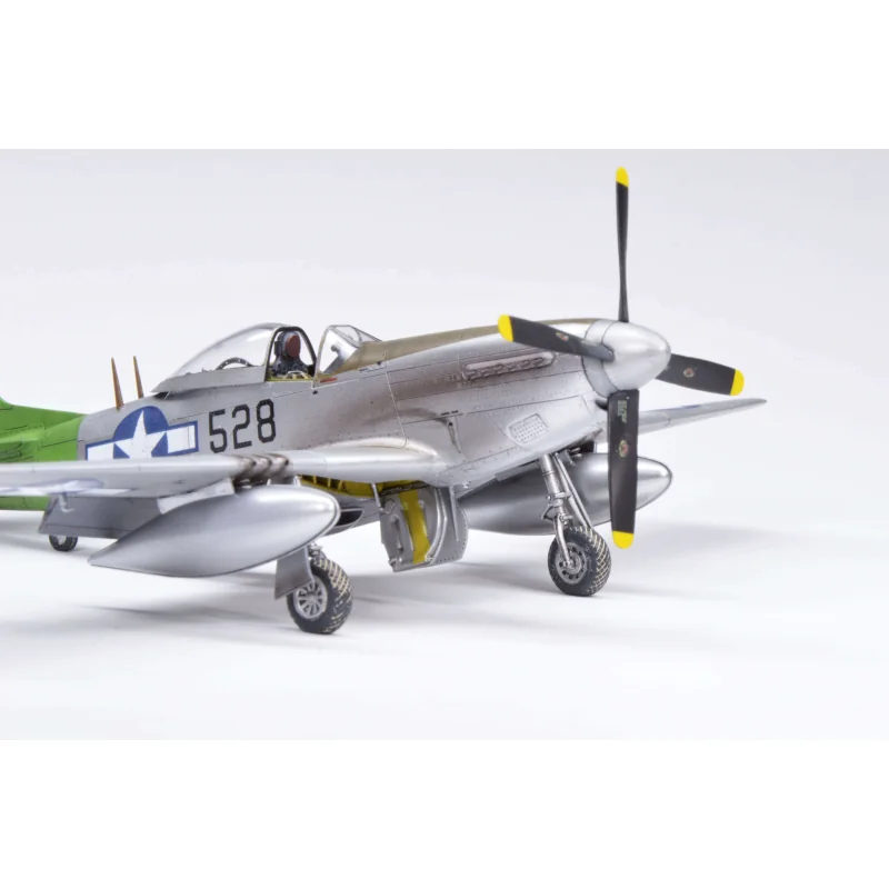 P-51D MUSTANG DUAL COMBO ROYAL CLASS