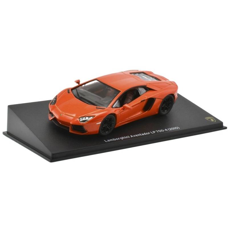 LAMBORGHINI Aventador LP700-4 2010 orange metallic