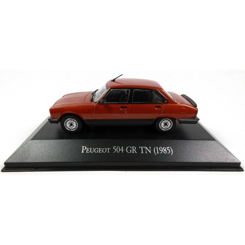 PEUGEOT 504 GR TN 4-türige Limousine, Baujahr 1985, Metallic-Orange, verkauft in Blisterverpackung