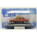 PEUGEOT 504 GR TN 4-türige Limousine, Baujahr 1985, Metallic-Orange, verkauft in Blisterverpackung