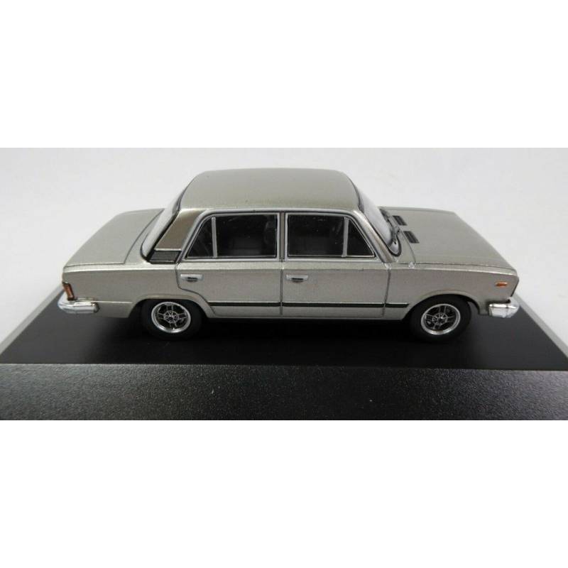 FIAT 125 Mirafiori 1981, graue viertürige Limousine, verkauft in Blisterverpackung