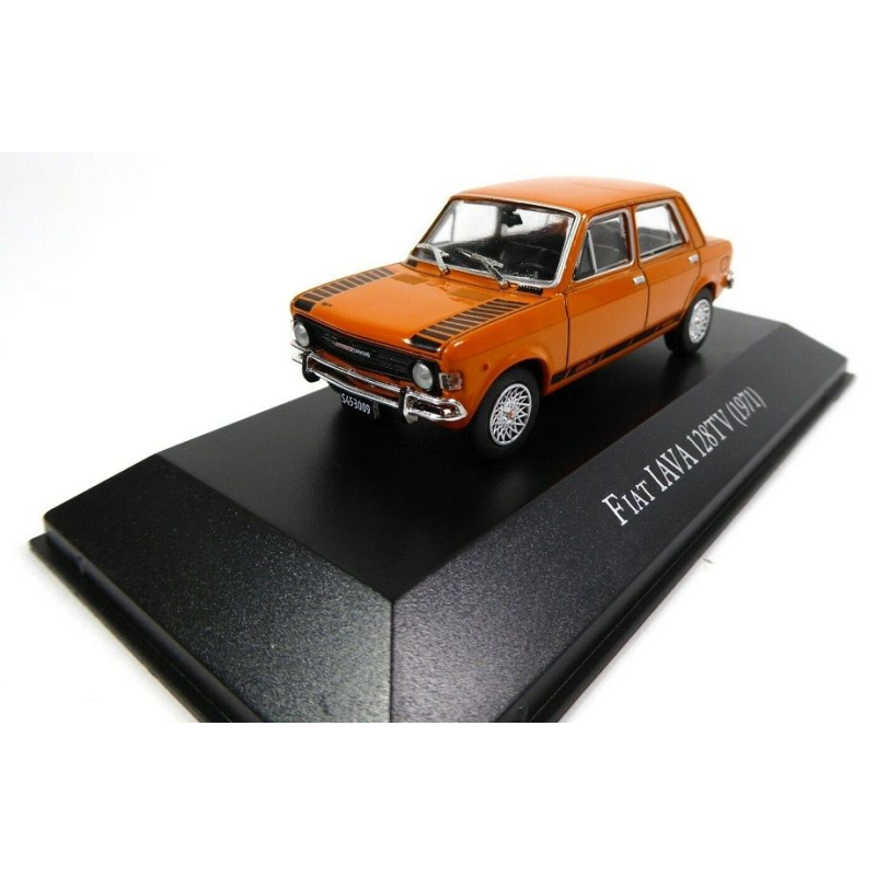 FIAT Iava 128 TV 1971, orangefarbene viertürige Limousine, verkauft in Blisterverpackung