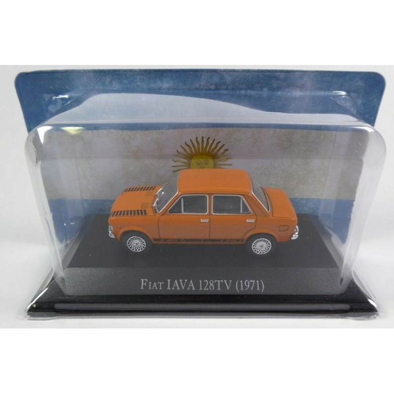 FIAT Iava 128 TV 1971, orangefarbene viertürige Limousine, verkauft in Blisterverpackung