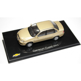 CHEVROLET Classic 4-türige Limousine 2011 Metallic-Gold