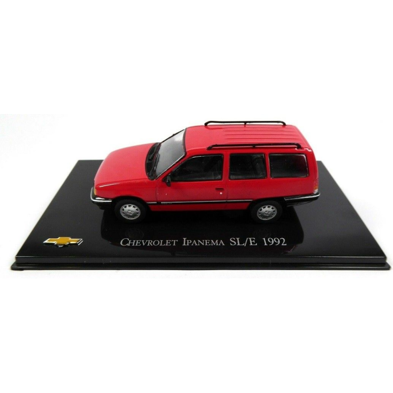 CHEVROLET Ipanema SL/E 1992 roter Familienkombi