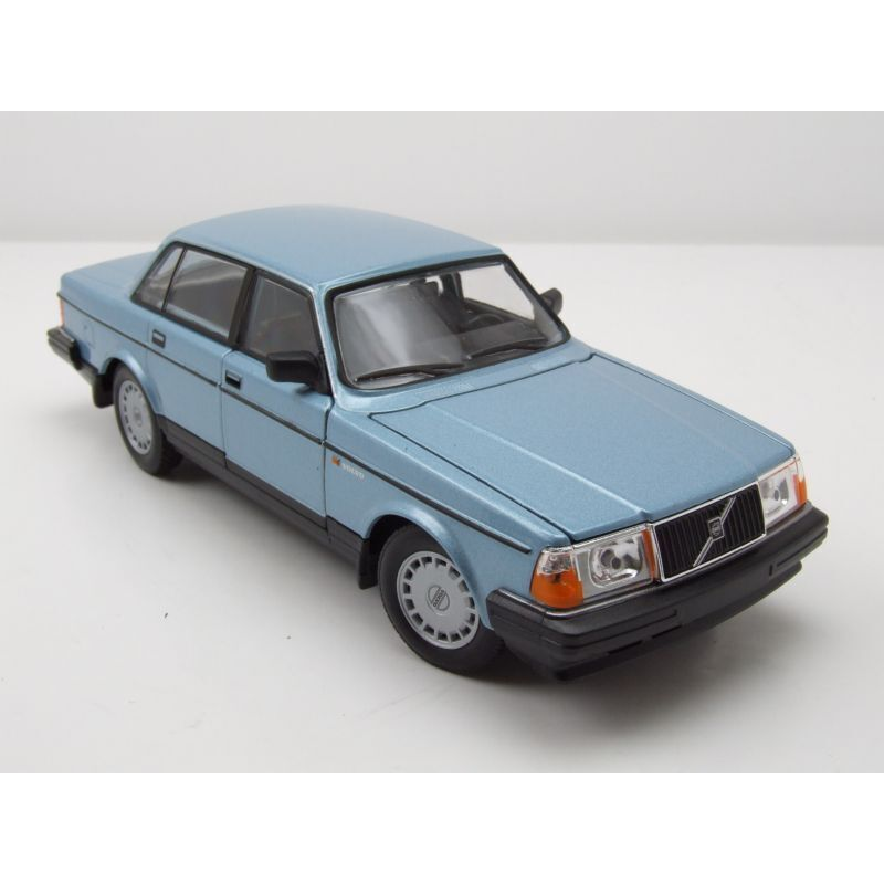 VOLVO 240 GL Blau