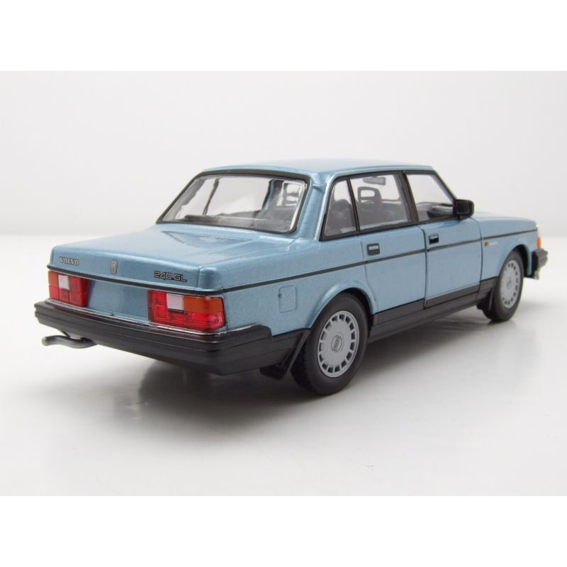 VOLVO 240 GL Blau