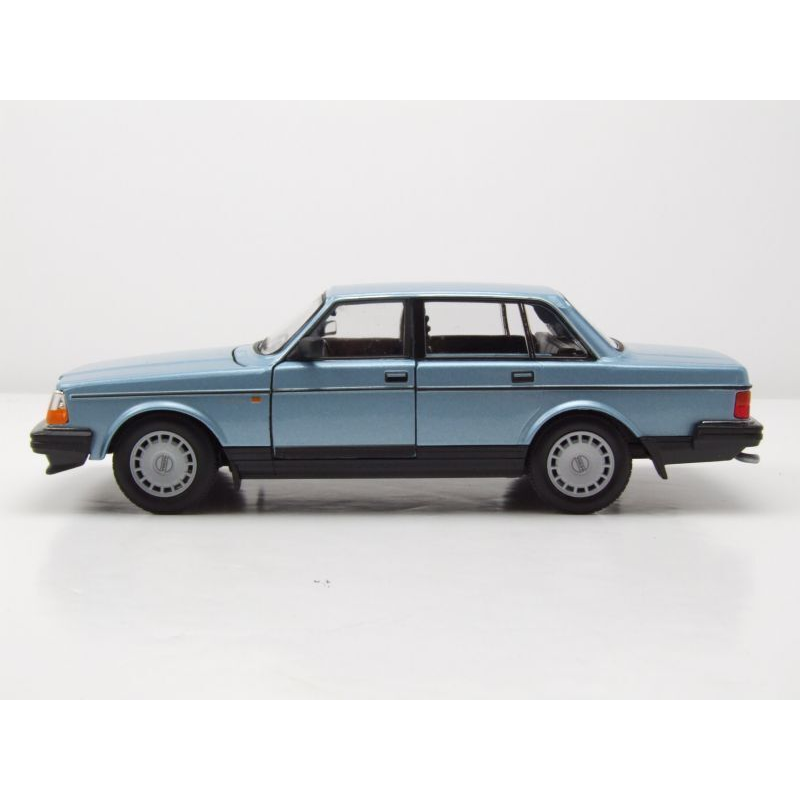 VOLVO 240 GL Blau