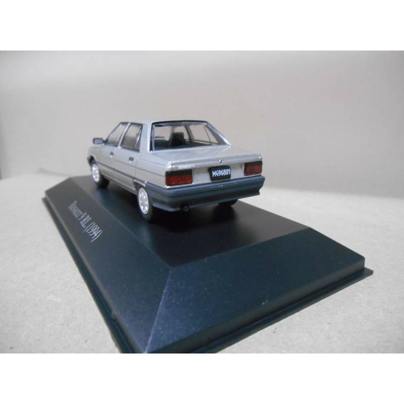 RENAULT 9 RL 1994 Grau im Blister