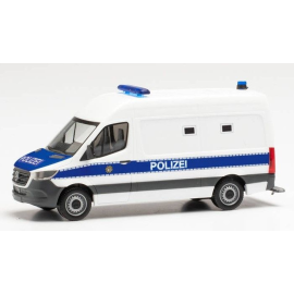 MERCEDES Sprinter Gefangenentransport Berlin POLIZEI