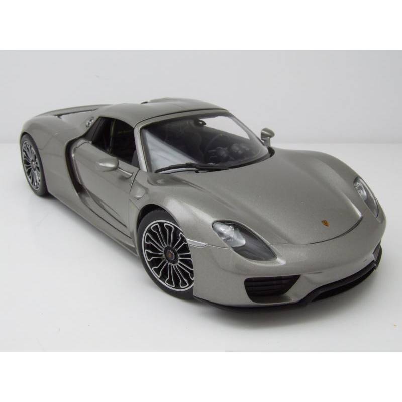 PORSCHE 918 Spyder 2012 grau