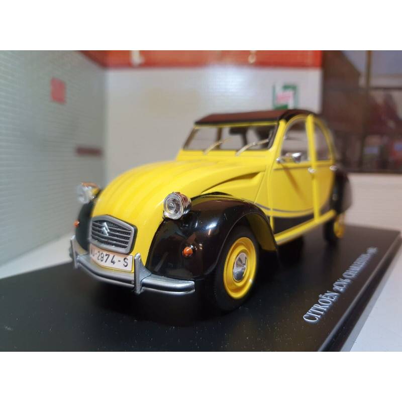 CITROEN 2CV6 Charleston 1982 gelb und schwarz