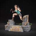 TOMB RAIDER - Lara Croft - Statuette 24cm - Dark Horse