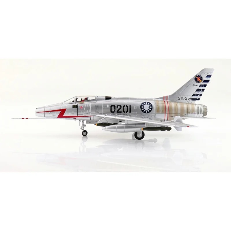 F-100D Super Saber 020/51-1535 41st Sqn. ROCAF Miniatur-Flugzeug