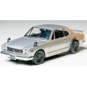 nissan skyline 2000 gt 1:24