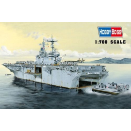 USS Essex LHD-2 Modellbausatz