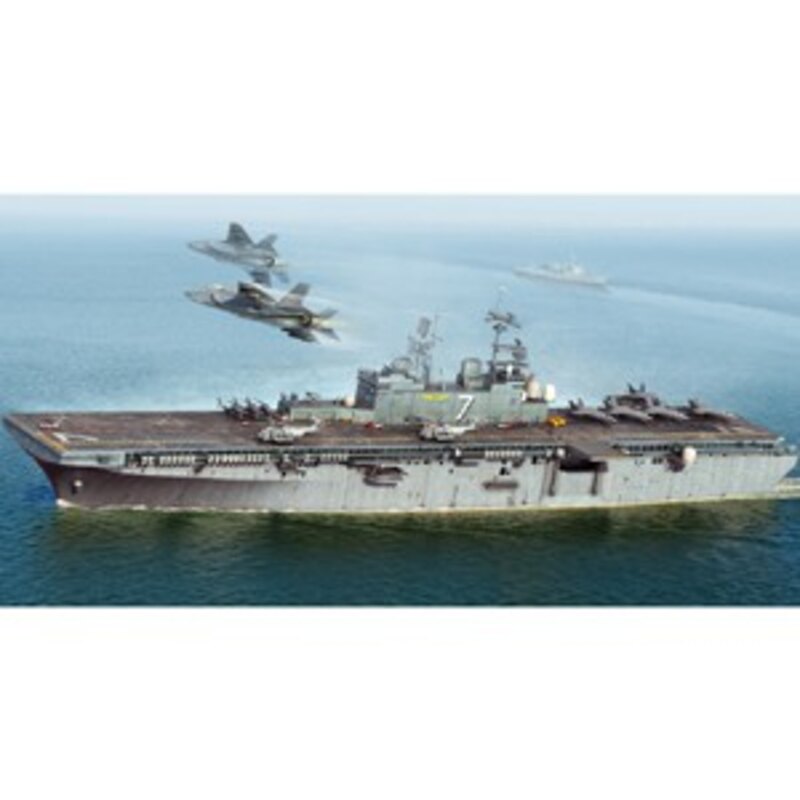 USS Iwo Jima LHD-7