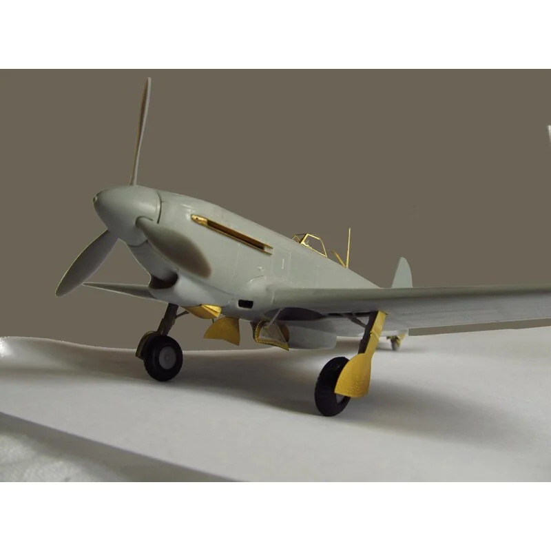 Yakovlev Yak-9DD (entworfen Verwendung mit Modelsvit Kits zu sein)